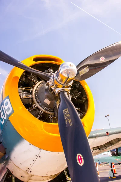 Cowling och propeller — Stockfoto