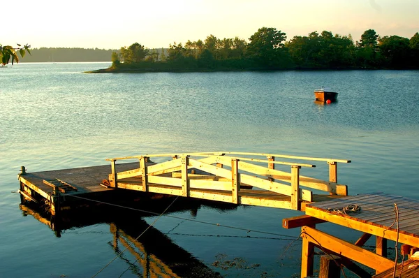 Bir körfezde dock — Stok fotoğraf