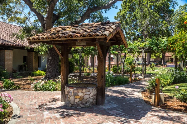 Old Wishing Well — Stock Photo, Image