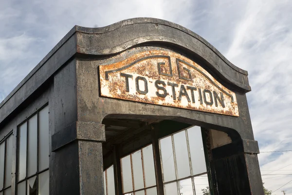 Rusty Old Train Station — Stock Photo, Image
