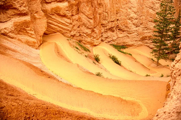 Switchbacks na navajo pętli szlaku — Zdjęcie stockowe