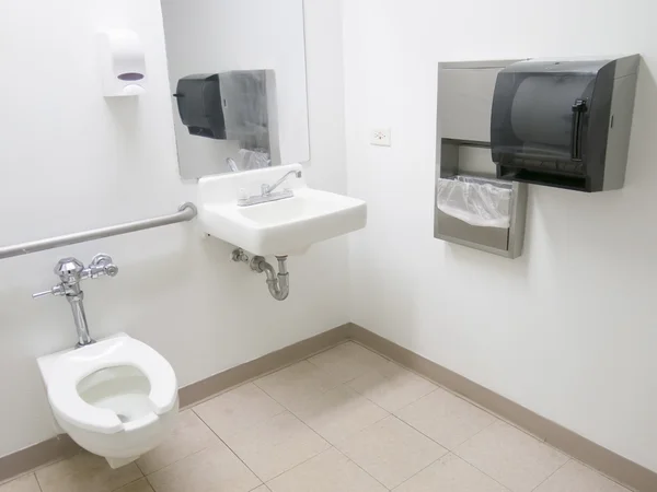 Hospital Bathroom — Stock Photo, Image