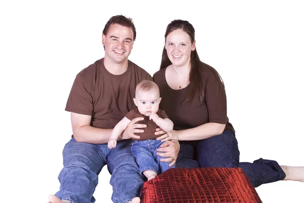 Feliz retrato familiar con madre, padre e hijo —  Fotos de Stock