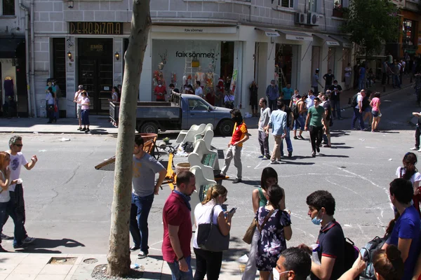 ISTANBUL - 1 de junio: Protesta pública en el Parque Gezi contra el gobierno — Foto de Stock