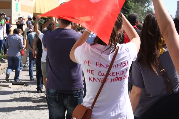 Istanbul - 1 juni: Gezi Park offentlig Protest mot governme — Stockfoto