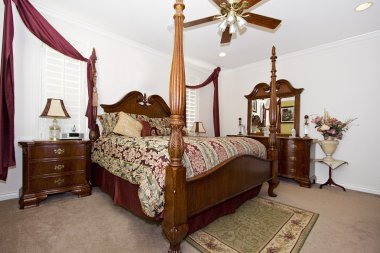 klasik şık yatak odası