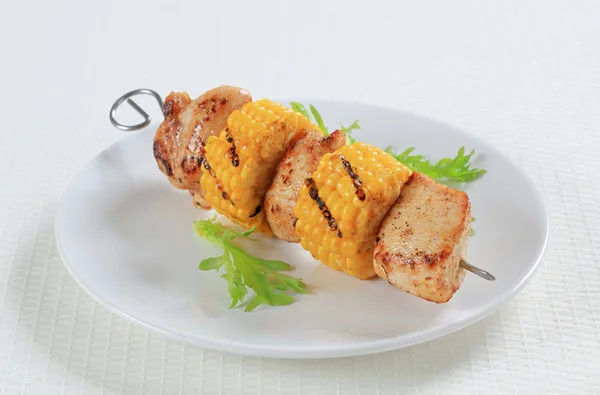 Chicken and corn skewer — Stock Photo, Image