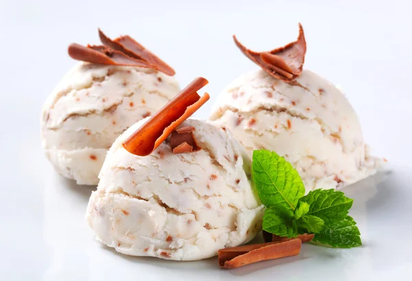 Stracciatella-ijs — Stockfoto