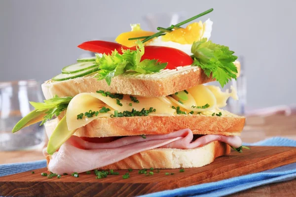 Ham and cheese sandwich — Stock Photo, Image