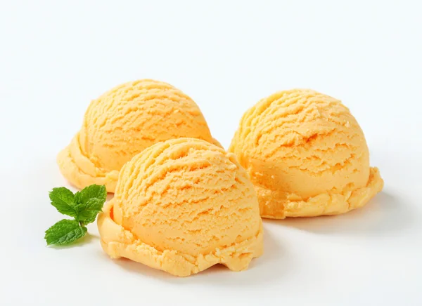 Meruňková zmrzlina — Stock fotografie