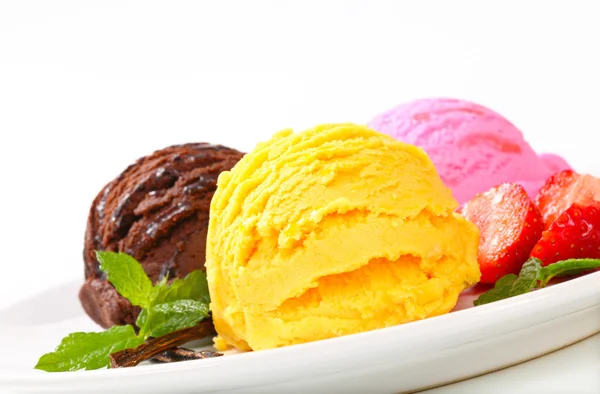 Dessert crème glacée — Photo