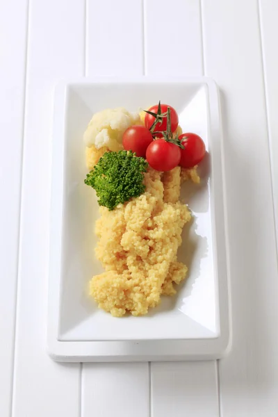 Couscous en groenten — Stockfoto