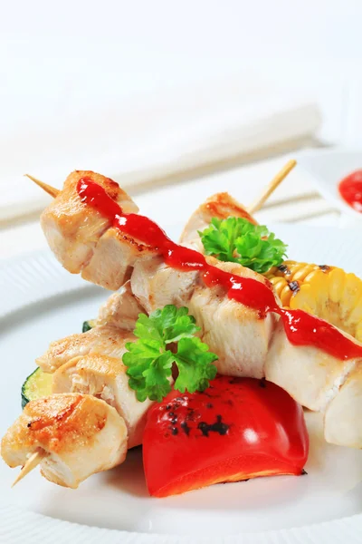 Chicken skewers — Stock Photo, Image