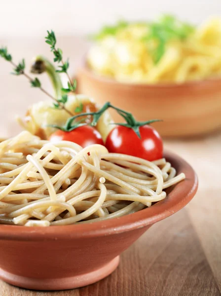 Volkoren spaghetti — Stockfoto