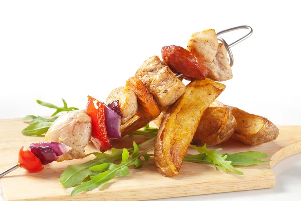 Zeppe di pollo Shish kebab e patate — Foto Stock