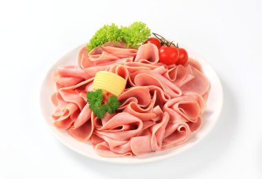 ince dilimlenmiş jambon