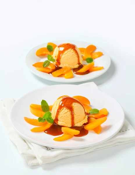 Eisdesserts — Stockfoto