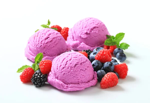 Berry fruit ice cream — Stock Photo, Image