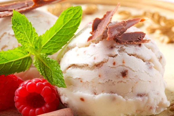 Stracciatella-Eis — Stockfoto