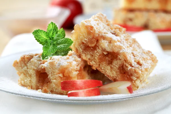 Apple crumb cake — Stock Photo, Image