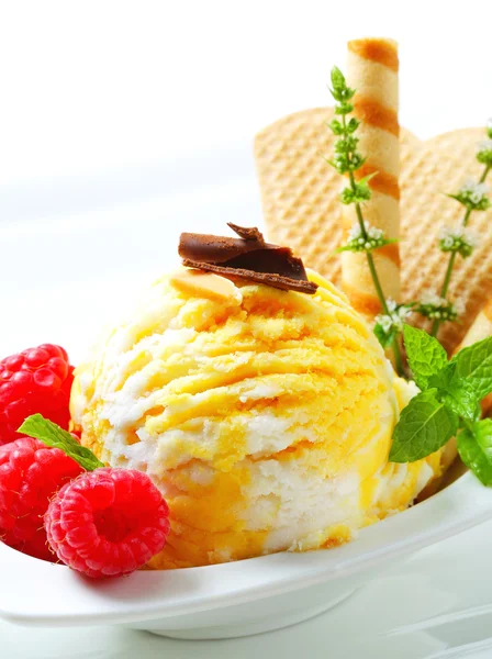 Eisdessert — Stockfoto