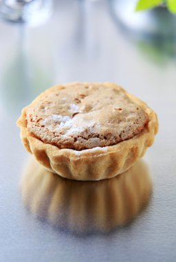 mini bademli tart