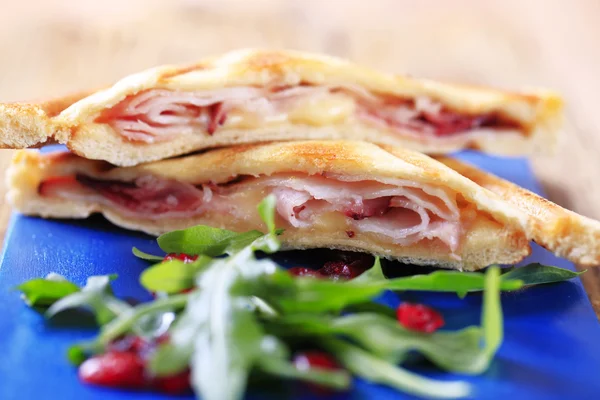 Jambon ve peynir Tostları — Stok fotoğraf