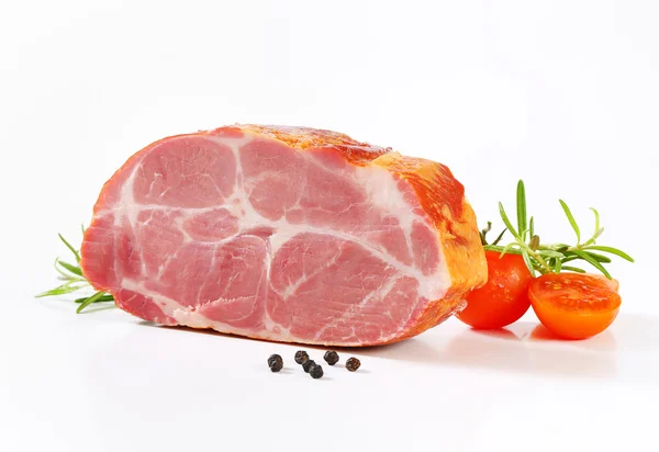 Geräucherter Schweinenacken — Stockfoto