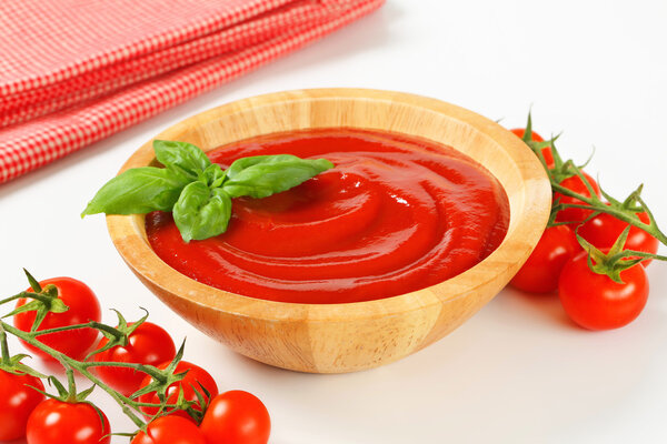 Tomato puree
