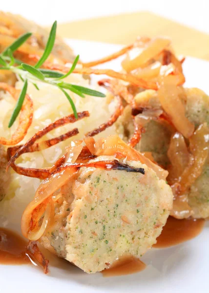 German bread dumplings with sauerkraut and onion — Stock Photo, Image