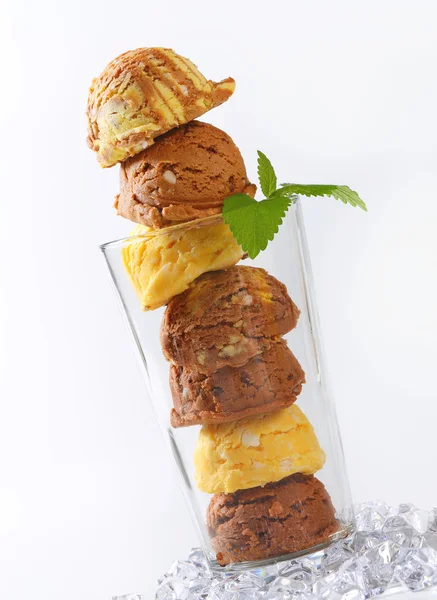 Ice cream in tall glass — Stock Photo, Image