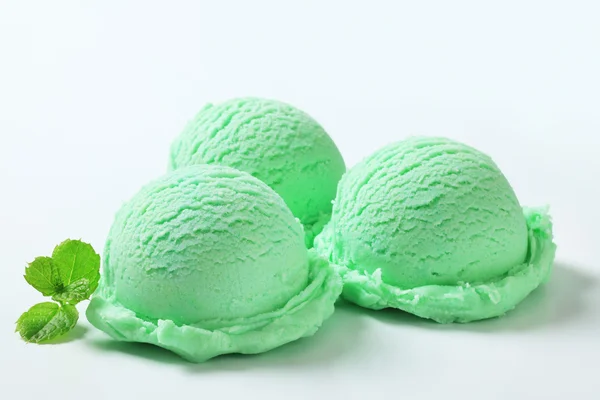 Skopor av gröna glass — Stockfoto