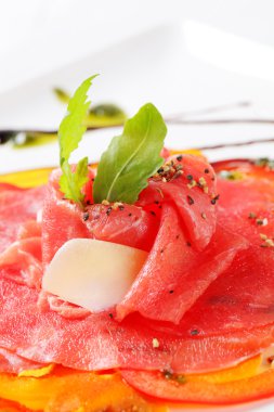 Carpaccio tabağı