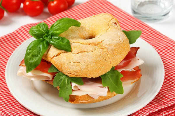 Dry-cured ham sandwich — Stock Photo, Image