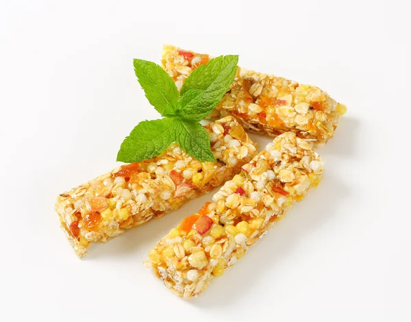 Apricot and apple cereal bars — Stock Photo, Image