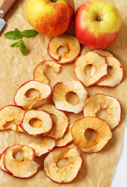 Äpple chips — Stockfoto