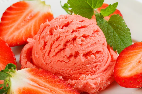 Aardbei sorbet — Stockfoto