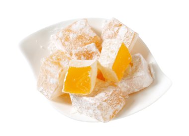 mastik aromalı jöle küpleri (Yunan Türk lokumu)