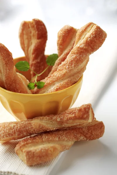 Puff pastry twists — Stock Photo, Image