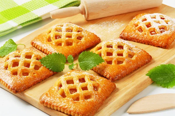 Little apricot pies — Stock Photo, Image