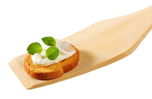 Mini tostadas con queso crema — Foto de Stock