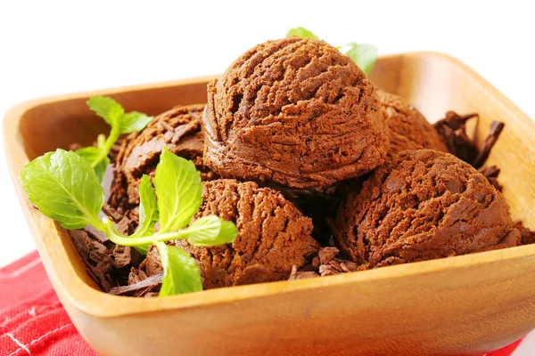 Gałki lodów czekoladowych — Zdjęcie stockowe