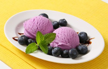 yaban mersini dondurma