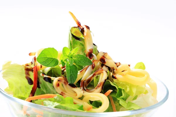 Green salad with cheese — Stock Photo, Image