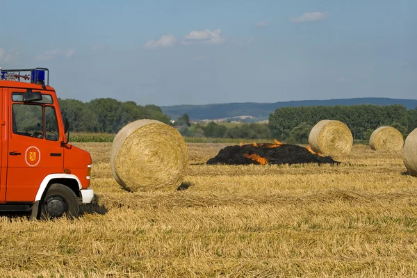 Hořící sláma — Stock fotografie