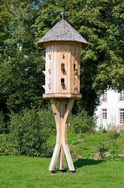 Domek dla ptaków — Zdjęcie stockowe