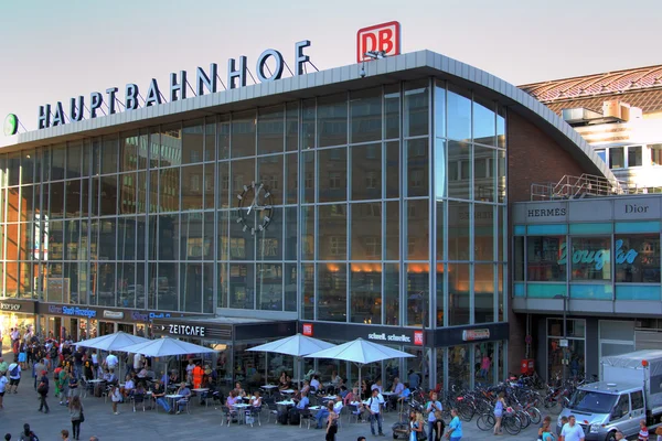 Köln Tren İstasyonu