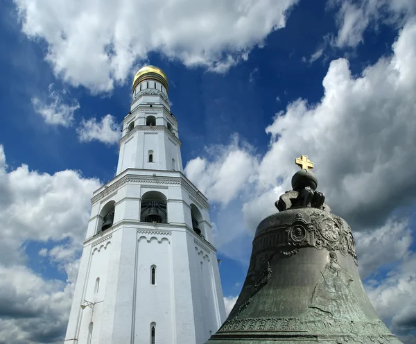 Ivan büyük çan ve Çar çan. Moskova kremlin, Rusya Federasyonu — Stok fotoğraf