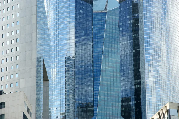 La Defense, Handels- und Geschäftszentrum von Paris, Frankreich — Stockfoto