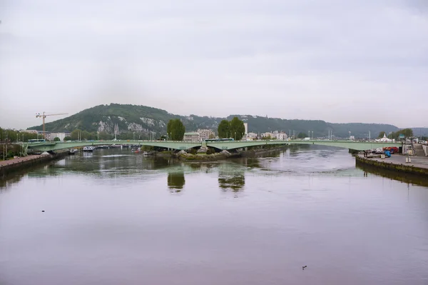 川セーヌ河、ルーアン、オート ・ ノルマンディー、フランス — ストック写真